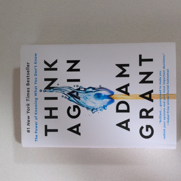 Leadership Book Collection - Picture 2 of 9